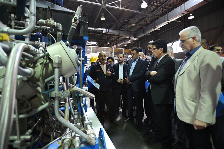 بازدید جلیل سالاری، معاون وزیر نفت در امور پالایش از شرکت صنایع هواپیماسازی ایران (هسا)