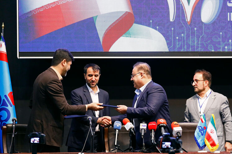 امضای چند تفاهمنامه و قرارداد در حاشیه هفدهمین نمایشگاه ایرانپلاست