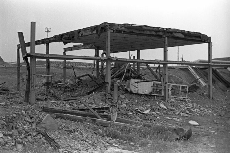 تخریب تأسیسات صنعت نفت در ۸ سال دفاع مقدس