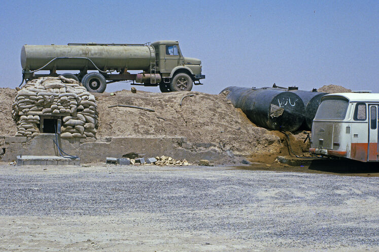 سوخترسانی به مناطق جنگی در ۸ سال دفاع مقدس