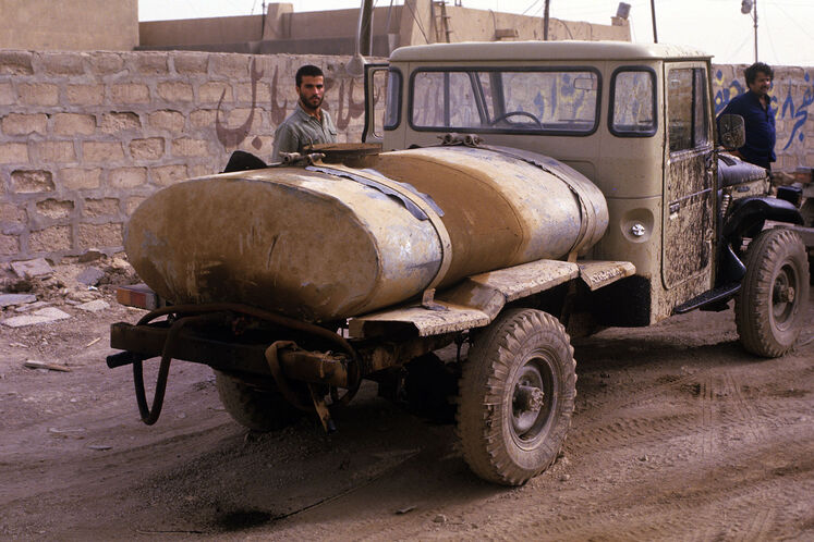 سوخترسانی به مناطق جنگی در ۸ سال دفاع مقدس