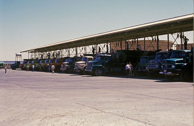 سوخترسانی به مناطق جنگی در ۸ سال دفاع مقدس