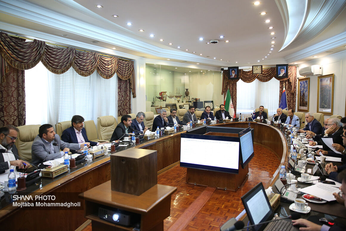 توزیع بیوقفه سوخت زمستانی/ افزایش ۲۱ درصدی ذخیرهسازی سوخت مایع در نیروگاهها طی ۱۴۰۲