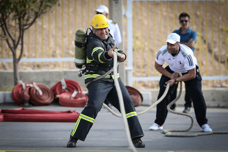 پنجمین دوره ارزیابی آمادگی عملیاتی و تخصصی آتشنشانان وزارت نفت