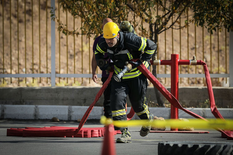 پنجمین دوره ارزیابی آمادگی عملیاتی و تخصصی آتشنشانان وزارت نفت