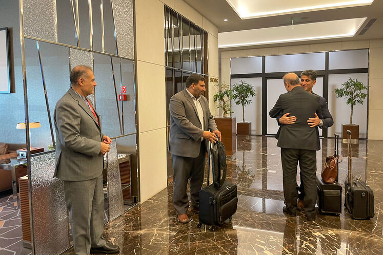 استقبال کاظم جلالی، سفیر جمهوری اسلامی ایران در روسیه از جواد اوجی وزیر نفت