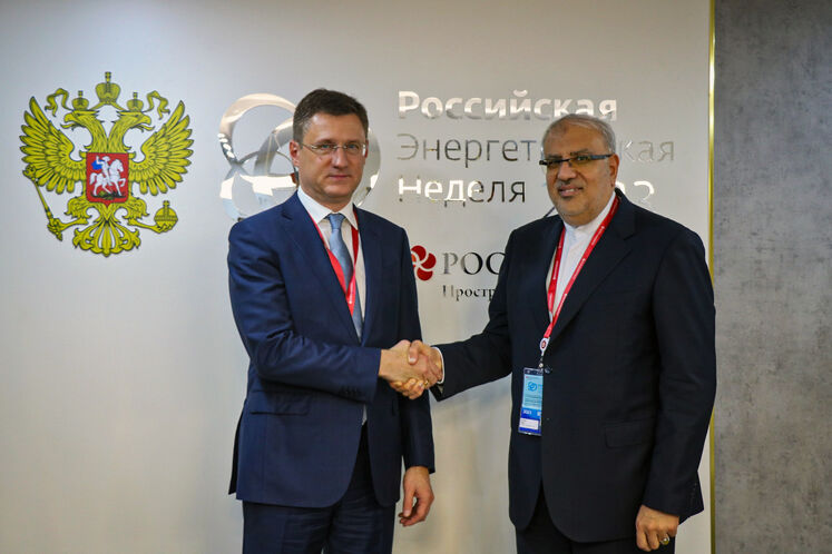 جواد اوجی، وزیر نفت و الکساندر نواک معاون نخست وزیر روسیه