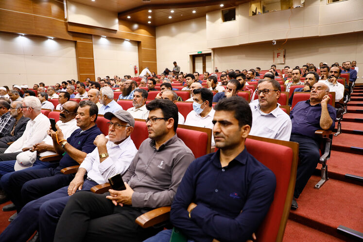 بهرهبرداری و آغاز عملیات بیش از ۹۰۰ طرح گازرسانی استان فارس