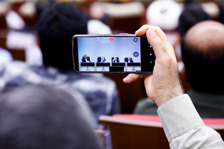 بهرهبرداری و آغاز عملیات بیش از ۹۰۰ طرح گازرسانی استان فارس