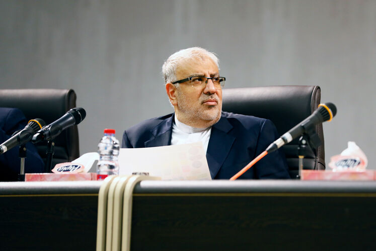 جواد اوجی، وزیر نفت