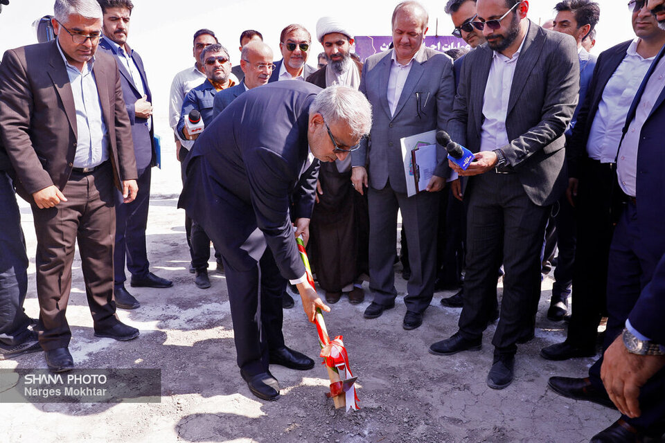 عملیات اجرایی پتروشیمی سیگلو آغاز شد عملیات اجرایی پتروشیمی سیگلو آغاز شد