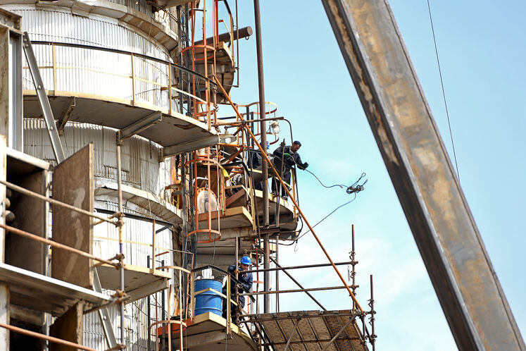 تعمیرات اساسی پالایشگاه نفت تهران