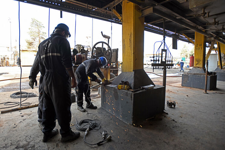 تعمیرات اساسی پالایشگاه نفت تهران