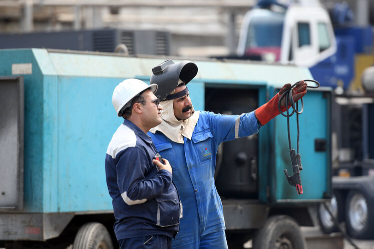 تعمیرات اساسی پالایشگاه نفت تهران