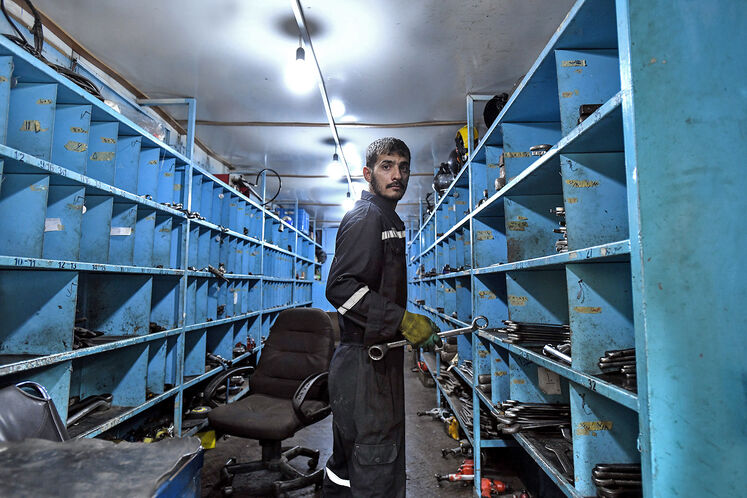 تعمیرات اساسی پالایشگاه نفت تهران