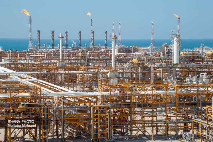 مجموع تولید گاز در ۲۵ سال فعالیت مجتمع گاز پارس جنوبی ۲ هزار و ۳۴۰ میلیارد مترمکعب بوده است. (پالایشگاه نهم پارس جنوبی در سال ۱۴۰۱)