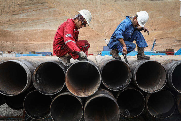 طرح توسعه میدان نفتی گلخاری بندر گناوه - بوشهر