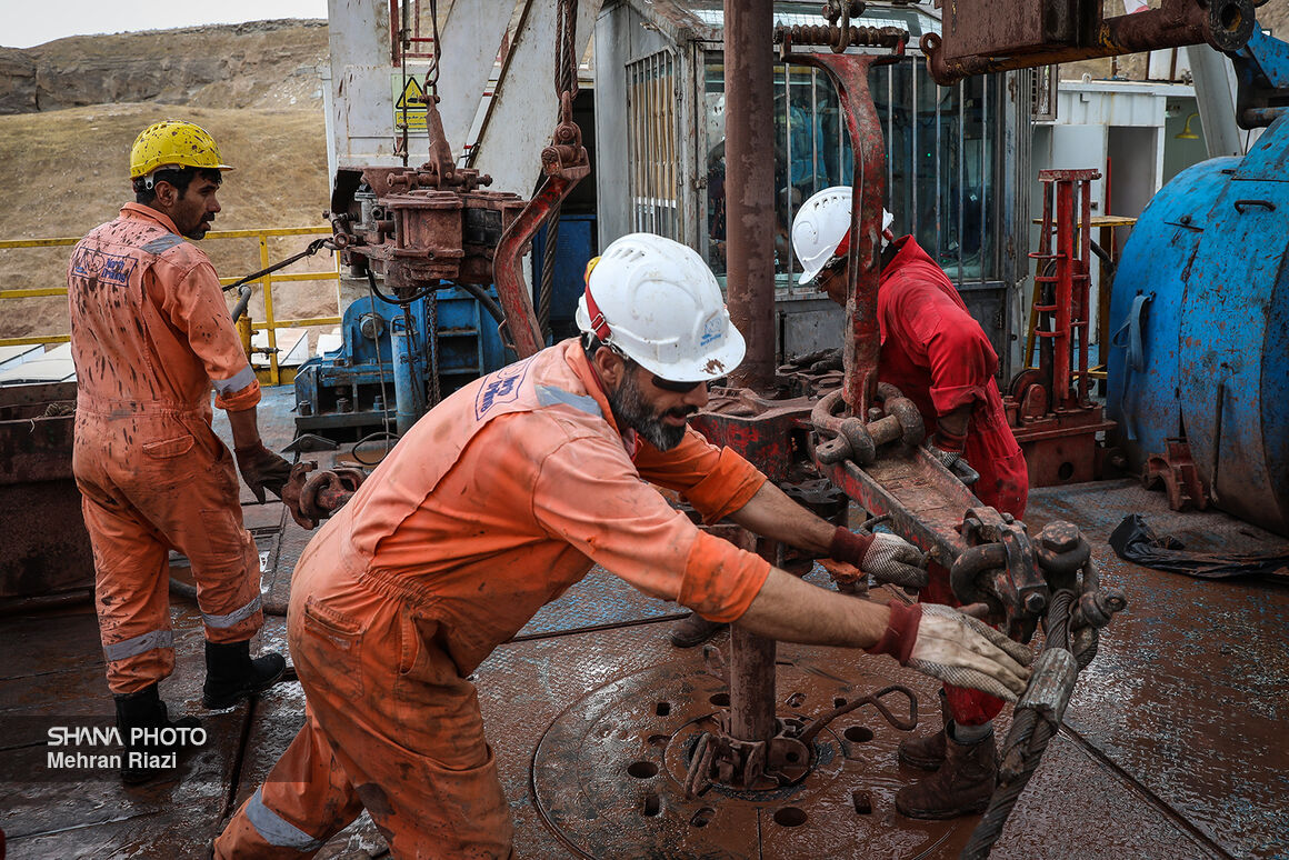 افزایش تولید در طرح توسعه‌ میدان نفتی گلخاری