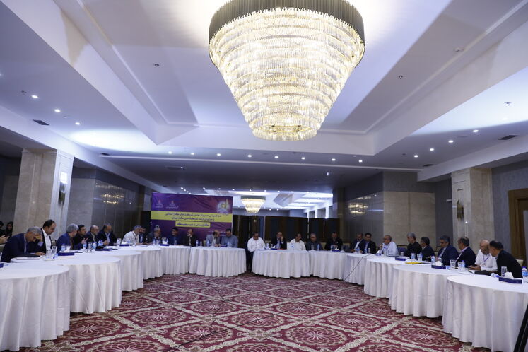 روز دوم نشست هماندیشی مدیرانعامل شرکتهای گاز استانی در مشهد مقدس