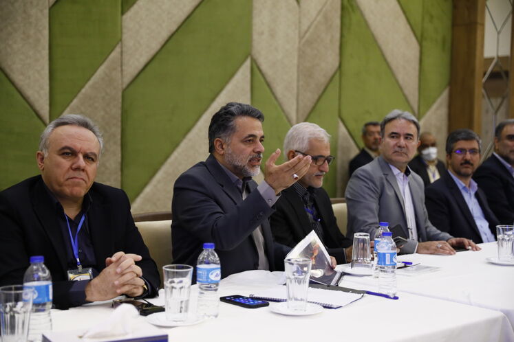 روز دوم نشست هماندیشی مدیرانعامل شرکتهای گاز استانی در مشهد مقدس