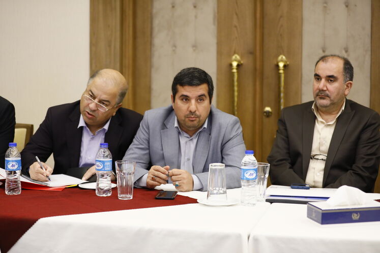 سیدمحمد پیشوایی، سرپرست روابط عمومی شرکت ملی گاز ایران و حسینعلی محمدحسینی، مدیر برنامه ریزی تلفیقی شرکت ملی گاز ایران