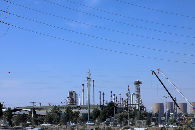 پالایشگاه اصفهان