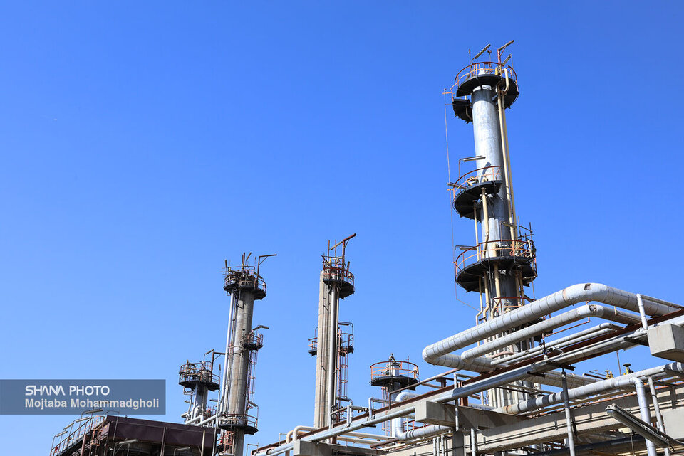Isfahan Refinery operating normally, no attacks reported
