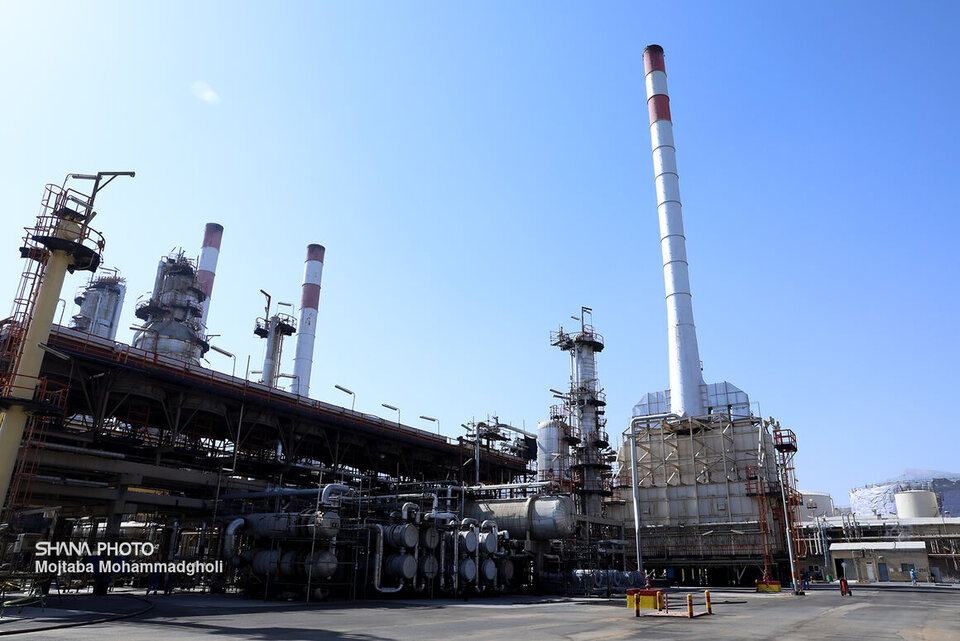 پالایشگاه اصفهان؛ تأمین‌کننده نیمی از وکیوم‌باتوم بورس کالا