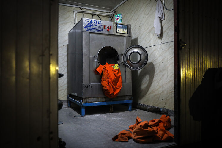 رنگ زندگی در کمپ نفتی