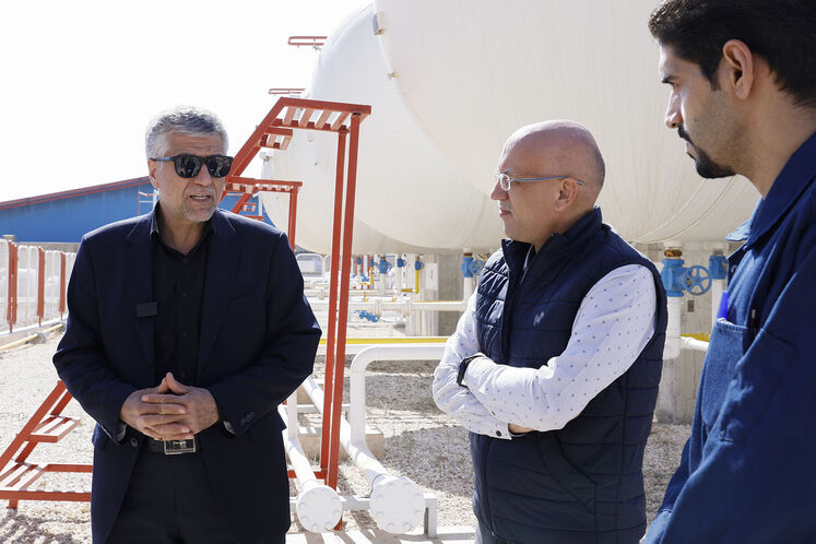 بازدید ابوالقاسم عسکری، مدیرعامل شرکت گاز استان اصفهان از واحد اسانجی صنعت این استان