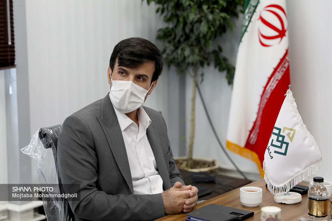 ساخت بزرگترین نیروگاه خورشیدی کشور در هلدینگ پتروپالایشی اصفهان/ پردیس نفت و انرژی «نصف جهان» تشکیل میشود