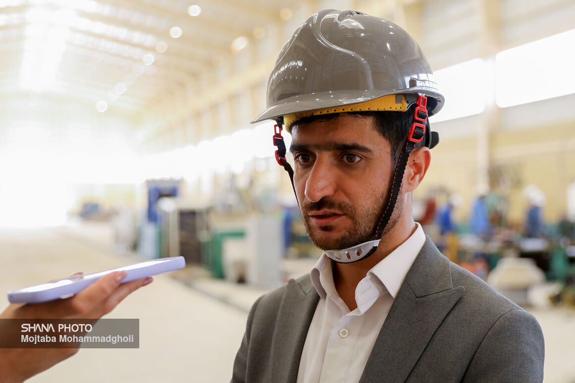 ساخت بزرگترین نیروگاه خورشیدی کشور در هلدینگ پتروپالایشی اصفهان/ پردیس نفت و انرژی «نصف جهان» تشکیل میشود