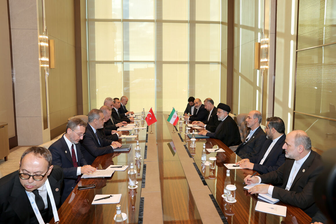 Raeisi: Iran, Türkiye keen to cooperate in oil, gas sectors