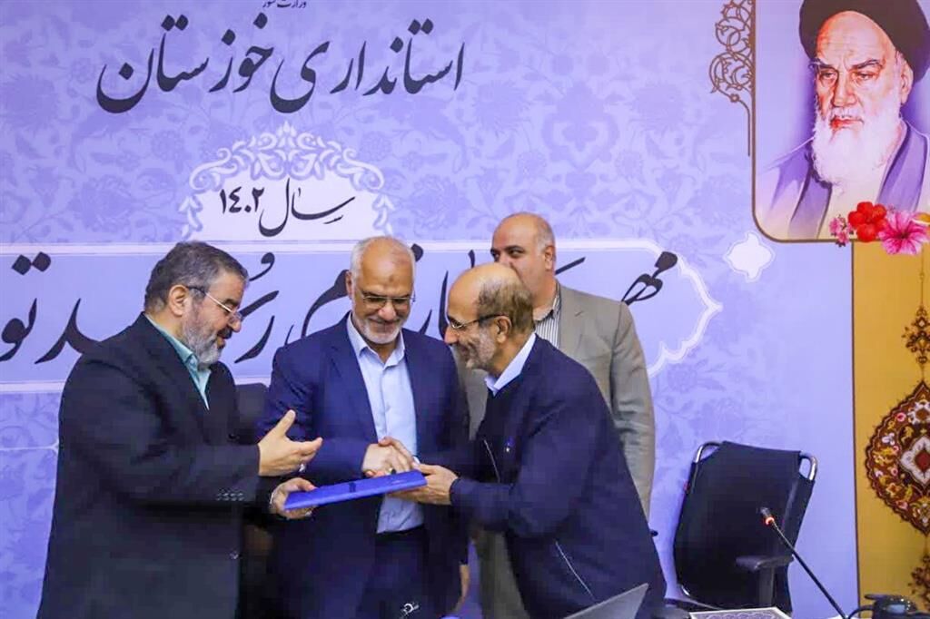 فرمانده ارشد پدافند غیرعامل و مدیریت بحران مناطق نفتخیز جنوب منصوب شد فرمانده ارشد پدافند غیرعامل و مدیریت بحران مناطق نفتخیز جنوب منصوب شد