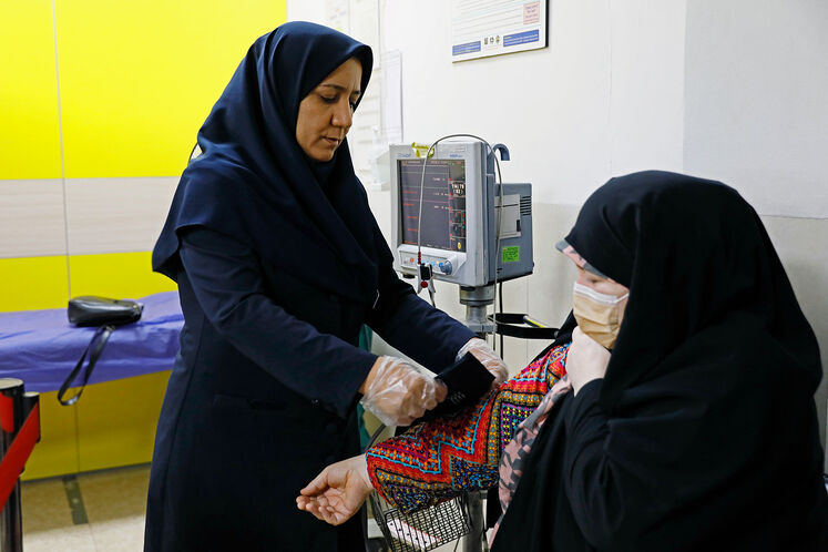 پرستاران بیمارستان فوق تخصصی صنعت نفت تهران