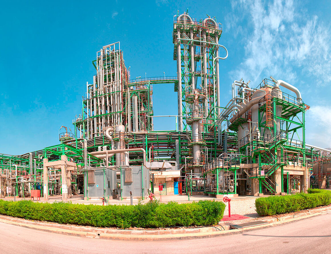 رکورد تولید و سودآوری در پتروشیمی جمپیلن جابهجا شد رکورد تولید و سودآوری در پتروشیمی جمپیلن جابهجا شد