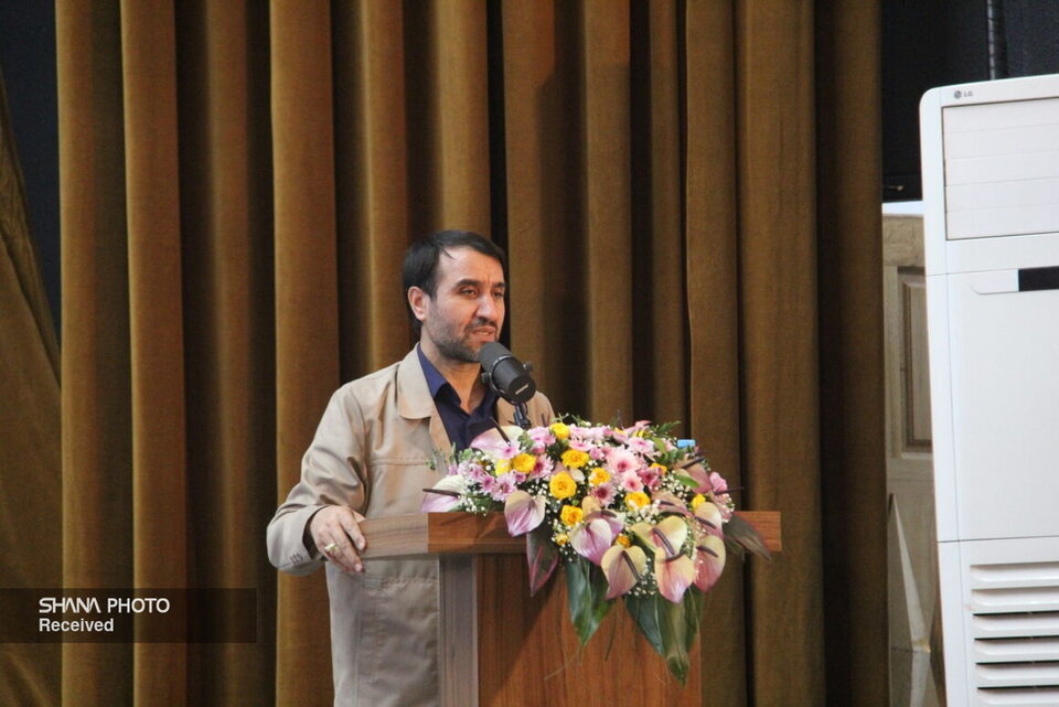 راویان پیشرفت درباره پیشرفتهای صنعت نفت تحقیق و روشنگری کنند راویان پیشرفت درباره پیشرفتهای صنعت نفت تحقیق و روشنگری کنند