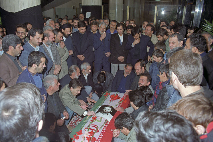 به نقل از برخی اسیران، وی تا مدتها پس از اسارت زنده بوده است. اما از چگونگی وضعیت وی در اسارت و نحوه درگذشت او در اردوگاههای اسرا اطلاعات دقیقی در دست نیست.