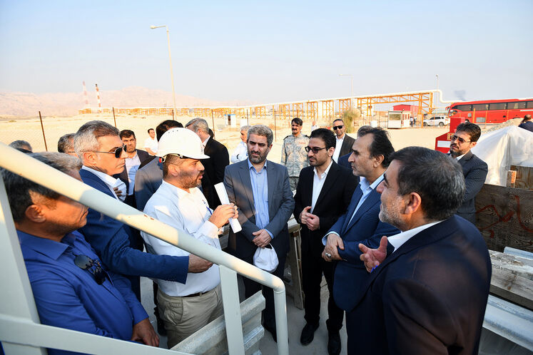 بازدید محمد دهقان، معاون حقوقی رئیسجمهوری از پالایشگاه طرح توسعه فاز ۱۴ پارس جنوبی
