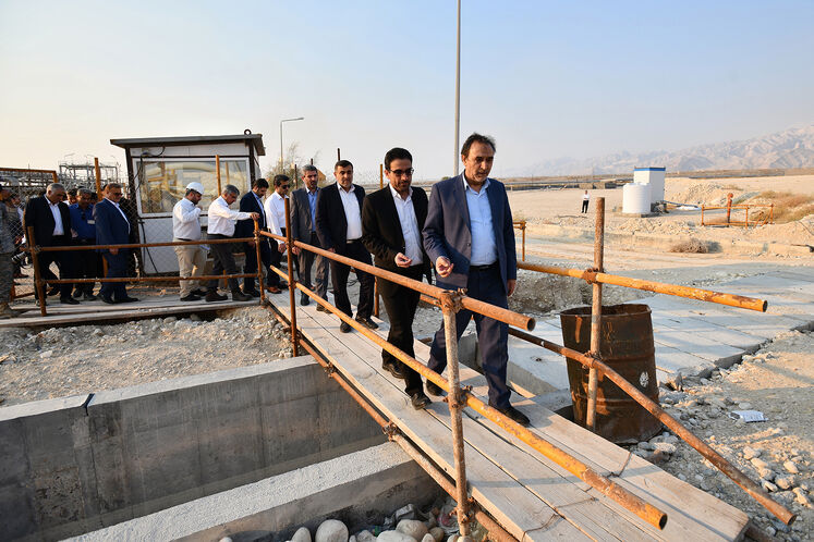 بازدید محمد دهقان، معاون حقوقی رئیسجمهوری از پالایشگاه طرح توسعه فاز ۱۴ پارس جنوبی