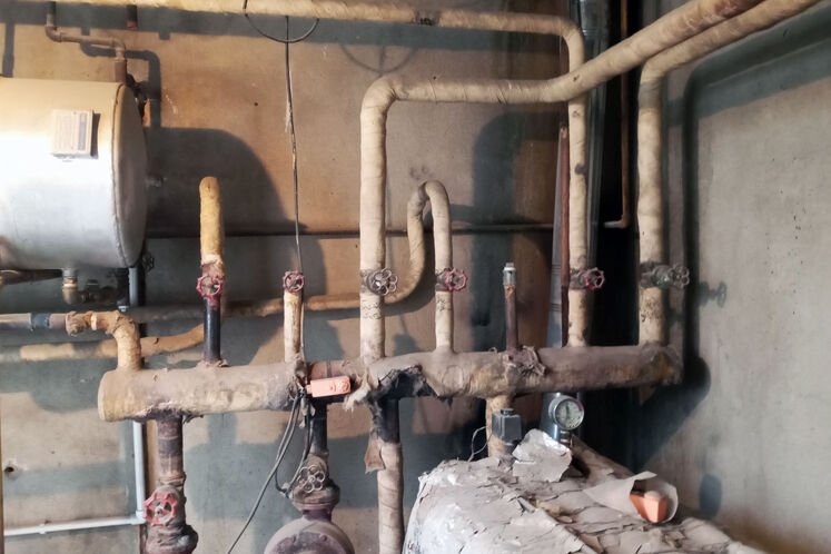 پیش از اصلاح و بهسازی موتورخانه