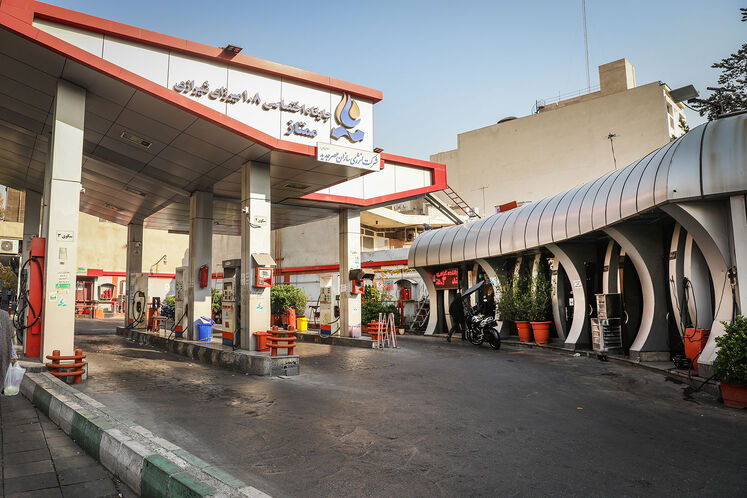 اختلال در برخی جایگاههای عرضه سوخت کشور