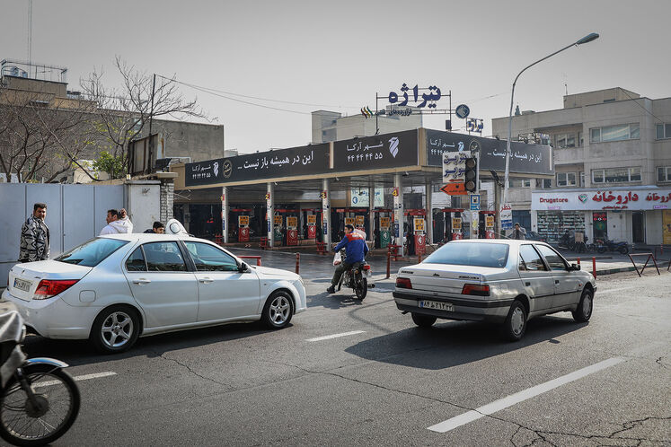 اختلال در برخی جایگاههای عرضه سوخت کشور