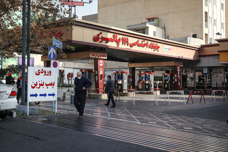 اختلال در برخی جایگاههای عرضه سوخت کشور