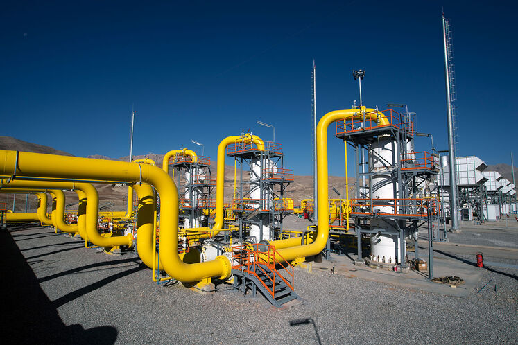 تأسیسات تقویت فشار گاز برادران شهید هلیسائی (دوراهان)