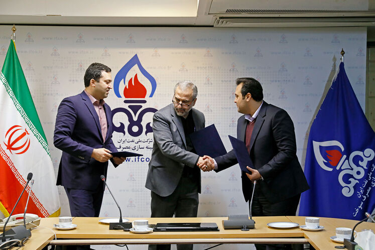 آیین امضای تفاهمنامه مردمیسازی صرفهجویی مصرف انرژی