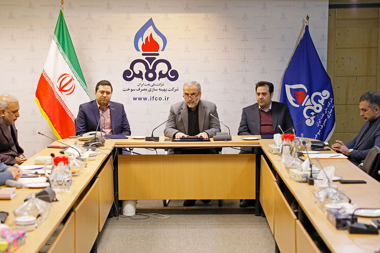 آیین امضای تفاهمنامه مردمیسازی صرفهجویی مصرف انرژی