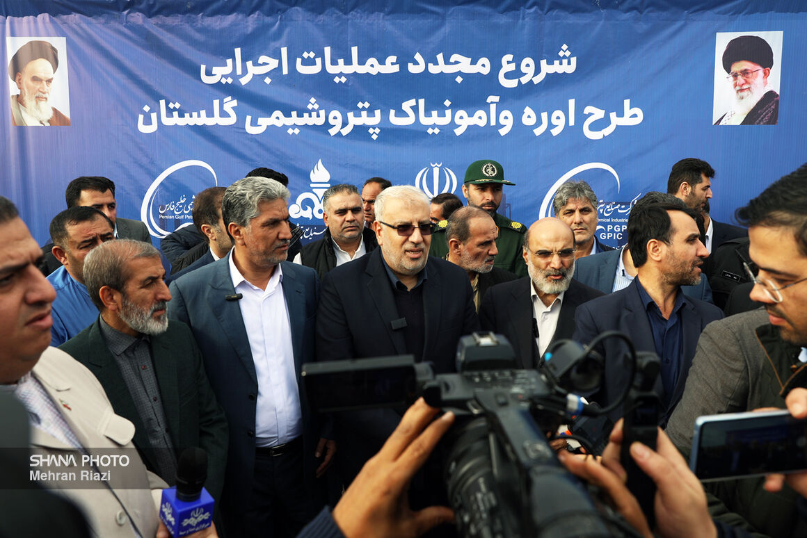 صنعت پتروشیمی بر مدار مهار تورم و رشد تولید در یکهزاروچهارصدودو