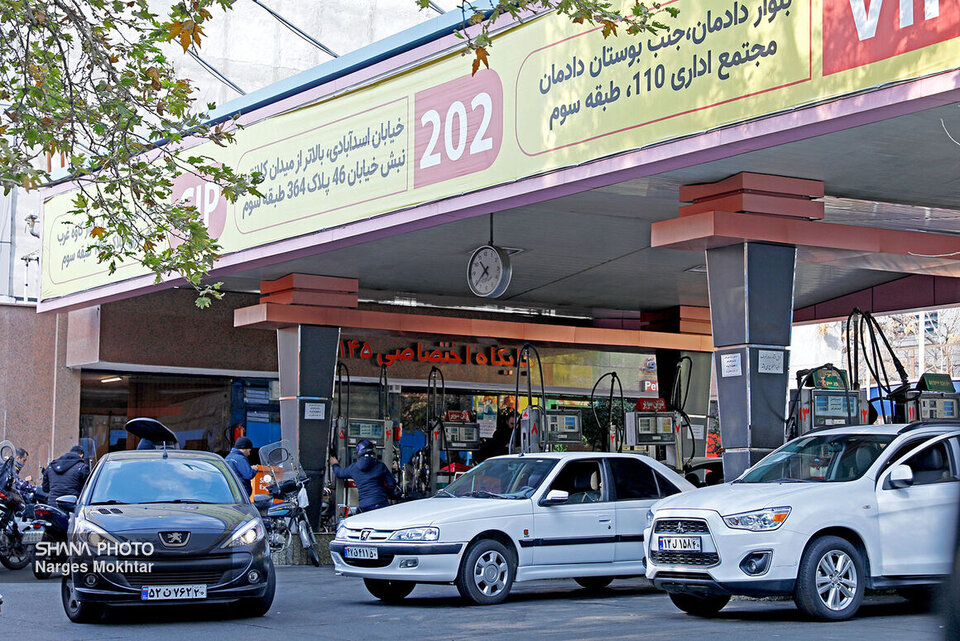 مشکل پرداخت الکترونیک جایگاههای سوخت برطرف شد مشکل پرداخت الکترونیک جایگاههای سوخت برطرف شد