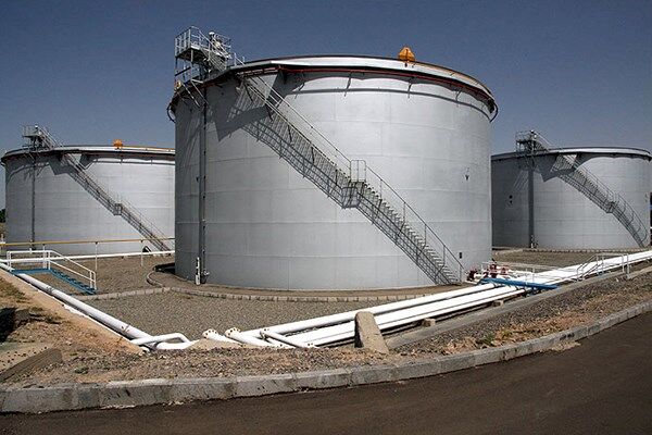 انبار نفت شهید تندگویان واحد برتر محیط زیستی کشور شناخته شد انبار نفت شهید تندگویان واحد برتر محیط زیستی کشور شناخته شد